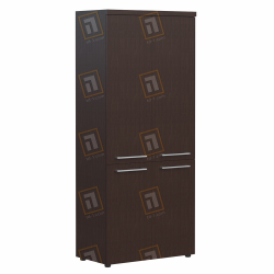 Шкаф с малыми и средними дверьми